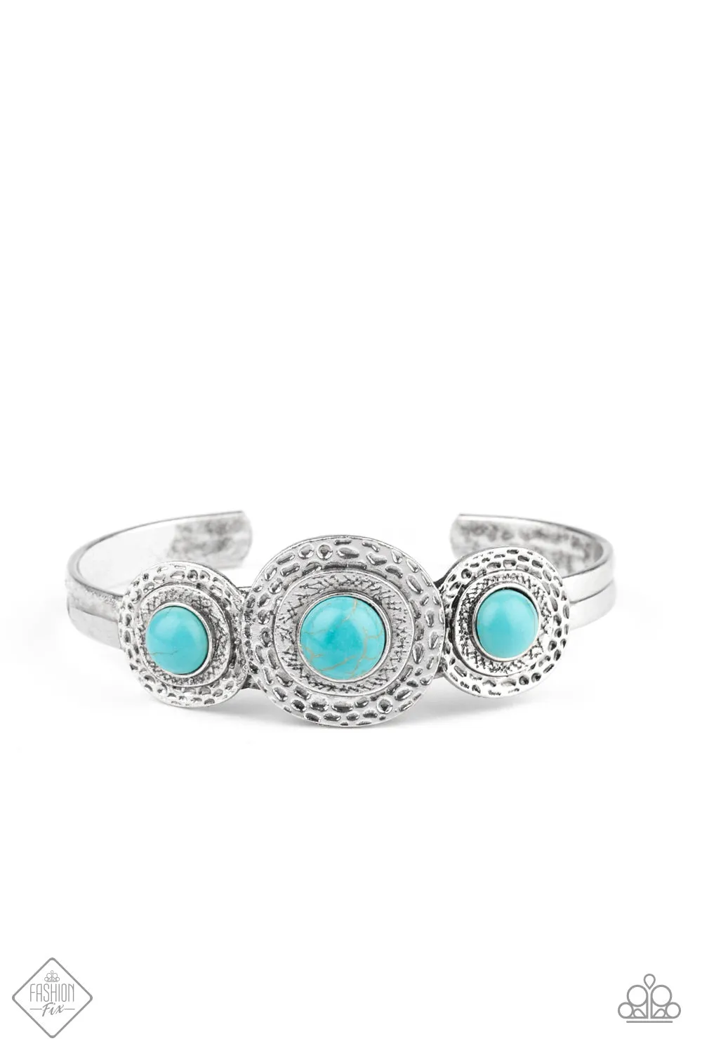 Paparazzi Accessories  - Tiger Retreat #SSF-0120 - Fashion Fix Blue Bracelet January 2020